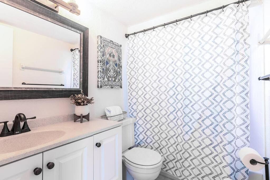 Your Tranquil Escape Is Found Directly On The Beach At The Serenity Beach Condo. Siesta Key Exterior photo